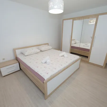 Appartamento -grosses Familienapartmentluma Dobropoljana