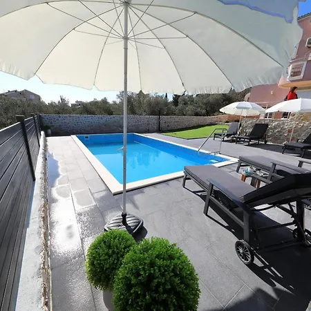 -grosses Familienapartmentluma Appartamento Dobropoljana